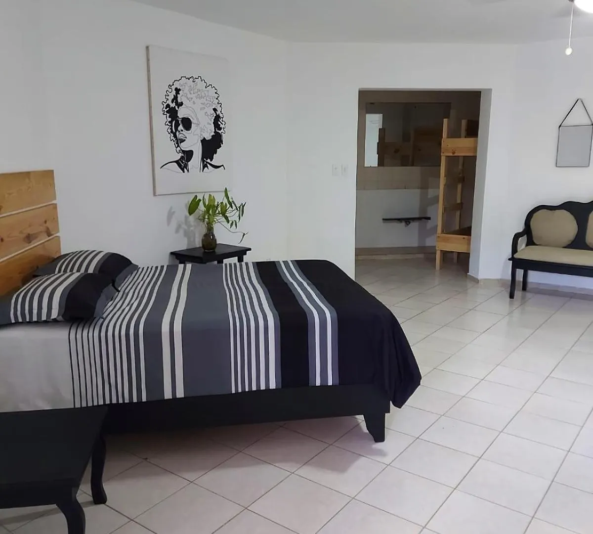 Surf & Stay Waveriders Cabarete 0*,  Dominikanische Republik